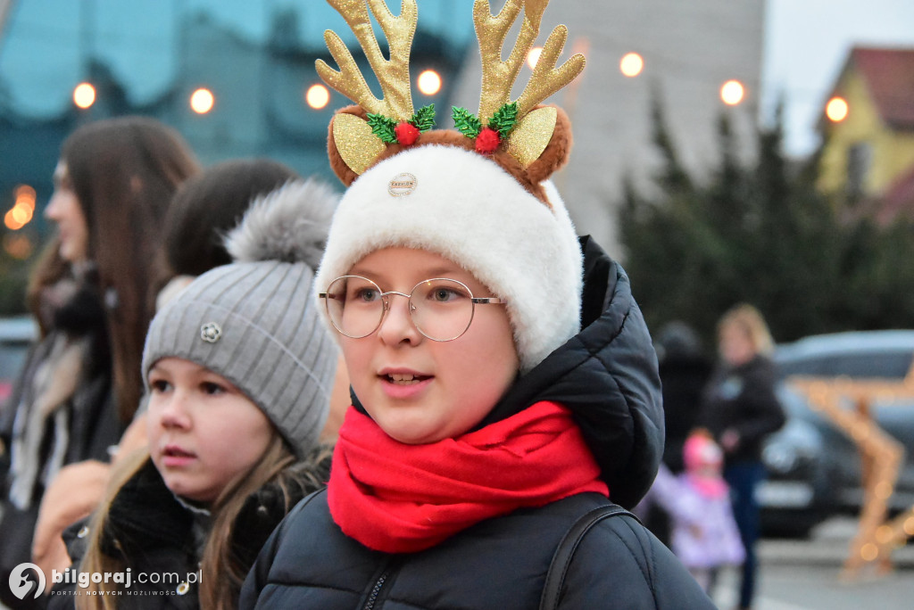 Świąteczna wieczorynka w Księżpolu: Integracja i Kolędowanie z KGW Złote Nitki