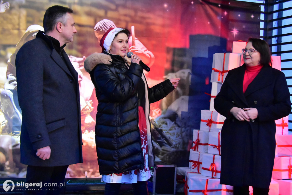 Świąteczna wieczorynka w Księżpolu: Integracja i Kolędowanie z KGW Złote Nitki