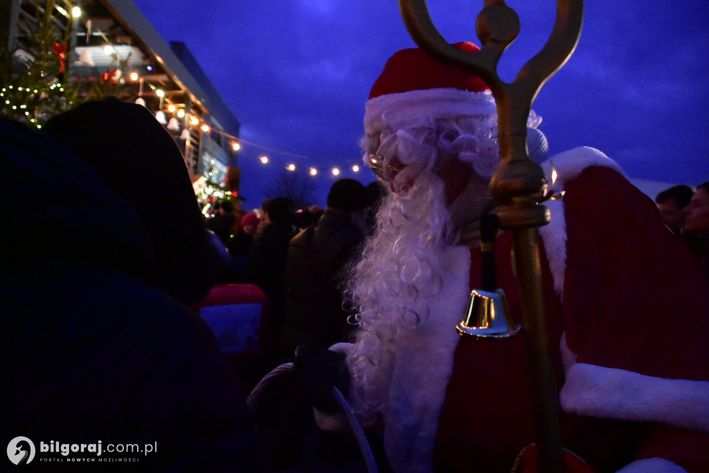 Świąteczna wieczorynka w Księżpolu: Integracja i Kolędowanie z KGW Złote Nitki