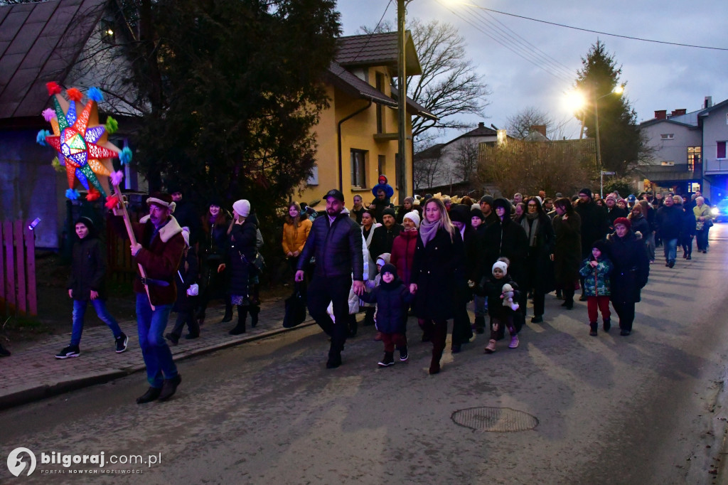 Taniec, teatr i świąteczne lampki: Mikołajki w Goraju