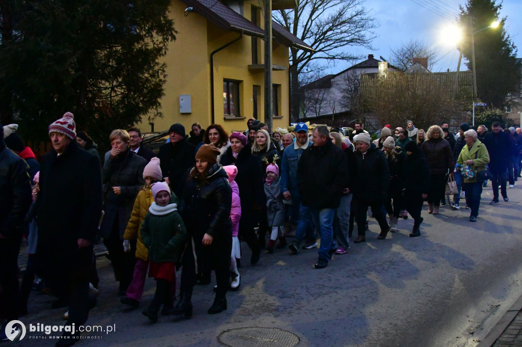 Taniec, teatr i świąteczne lampki: Mikołajki w Goraju