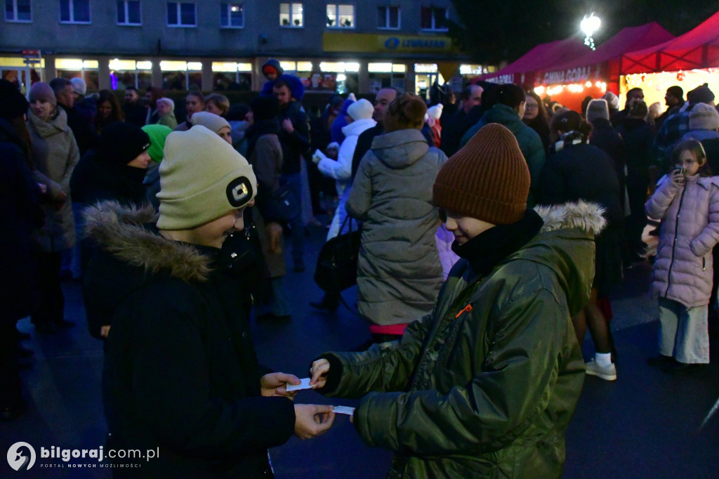 Taniec, teatr i świąteczne lampki: Mikołajki w Goraju