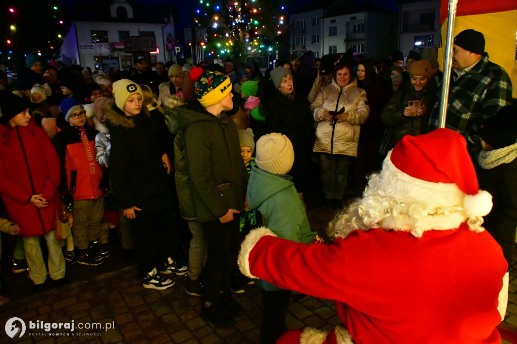 Taniec, teatr i świąteczne lampki: Mikołajki w Goraju