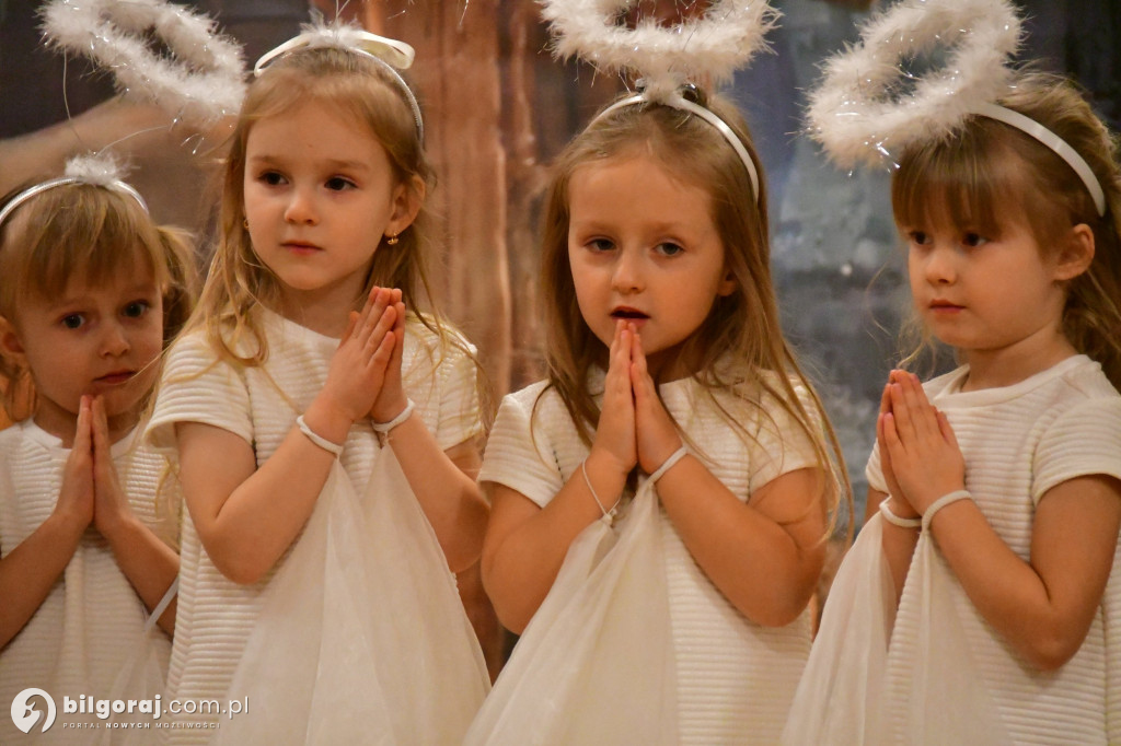 Jasełka w ratuszu: Przedszkolaki gościły na sesji Rady Miasta