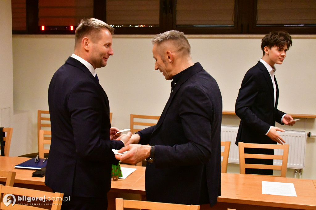 Opłatek w Radzie Miasta Biłgoraja: Wspólna modlitwa i życzenia