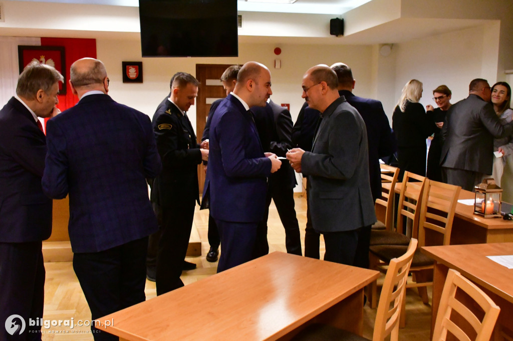 Opłatek w Radzie Miasta Biłgoraja: Wspólna modlitwa i życzenia