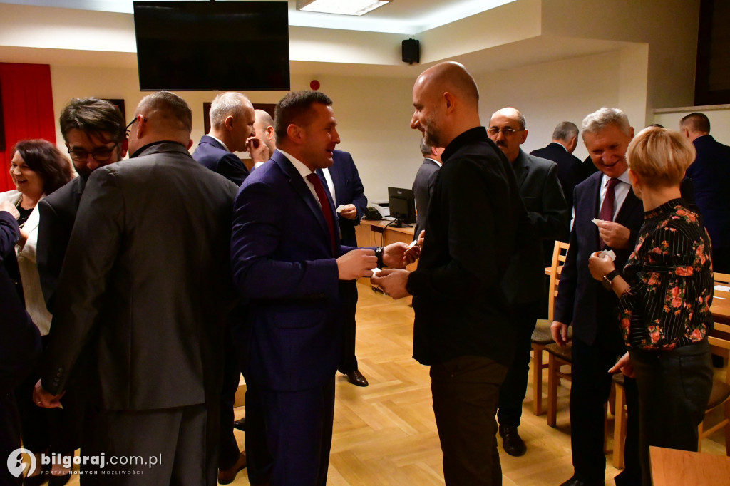 Opłatek w Radzie Miasta Biłgoraja: Wspólna modlitwa i życzenia