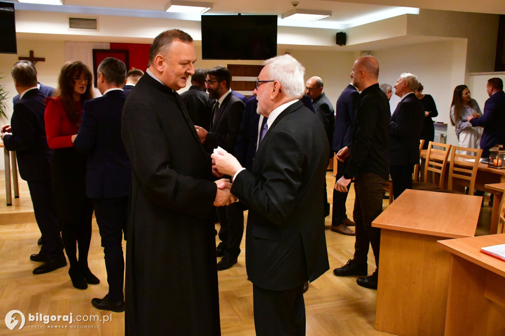 Opłatek w Radzie Miasta Biłgoraja: Wspólna modlitwa i życzenia