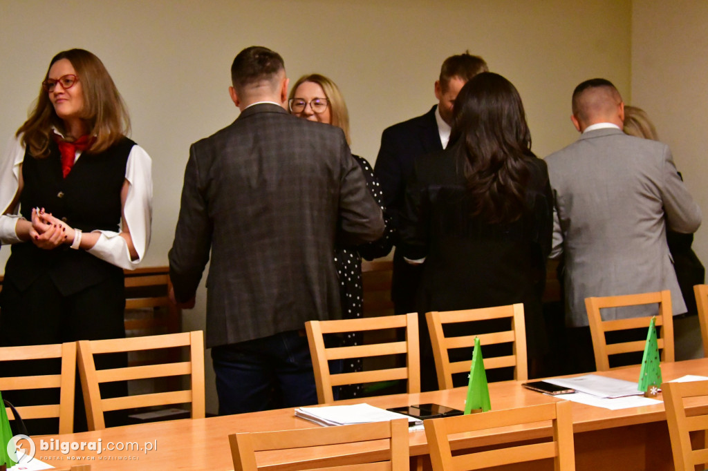 Opłatek w Radzie Miasta Biłgoraja: Wspólna modlitwa i życzenia