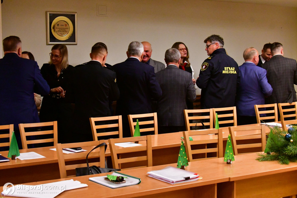 Opłatek w Radzie Miasta Biłgoraja: Wspólna modlitwa i życzenia