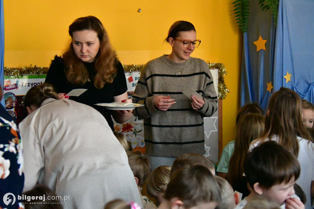 Małe aniołki i pastuszkowie. Jasełka w Samorządowym Przedszkolu Nr 3