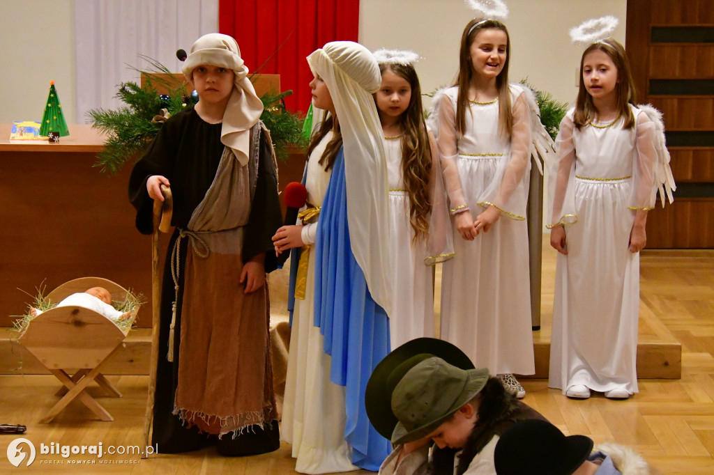 Wspólnota i tradycja: Świąteczne spotkanie Rad Społecznych w Biłgoraju