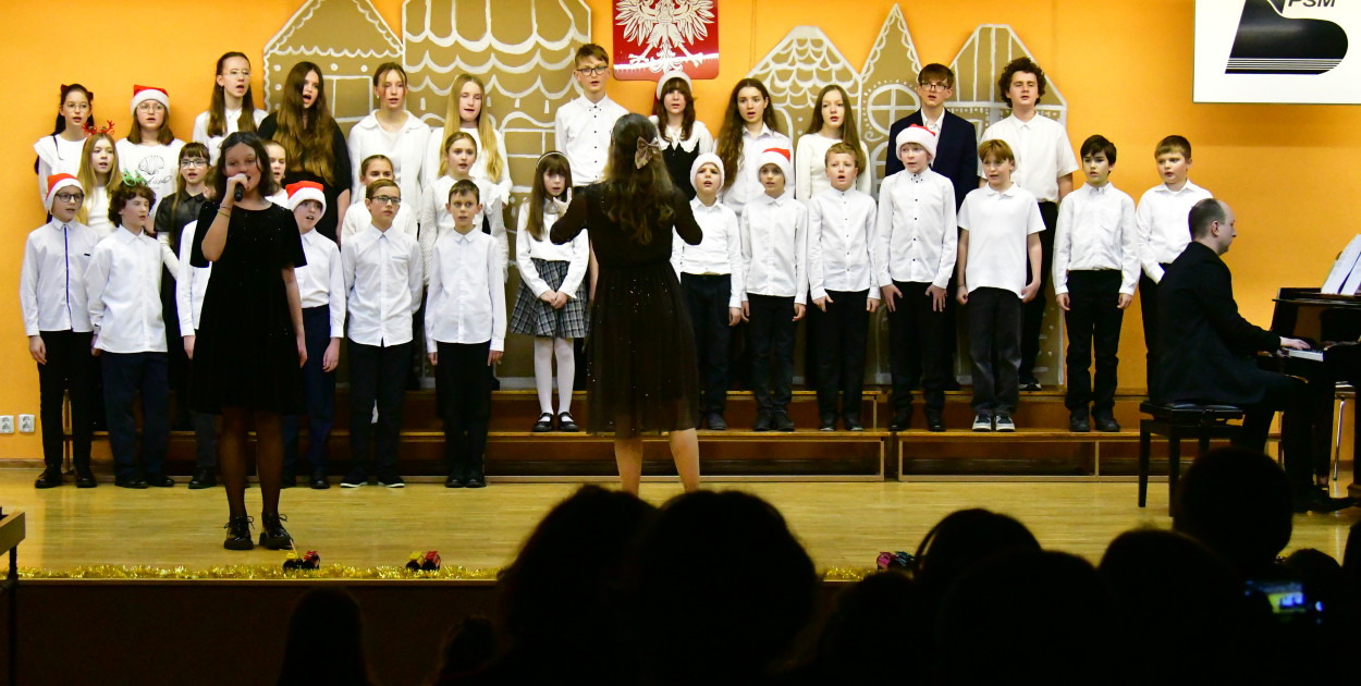 Tradycja w nowoczesnych aranżacjach. Świąteczny wieczór w PSM w Biłgoraju