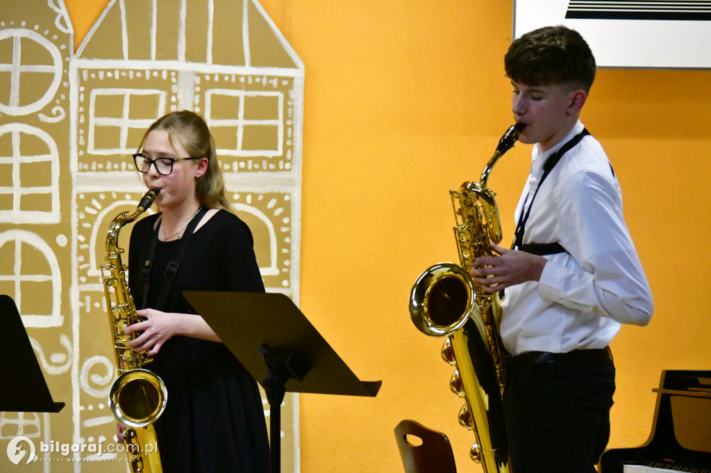 Tradycja w nowoczesnych aranżacjach. Świąteczny wieczór w PSM w Biłgoraju