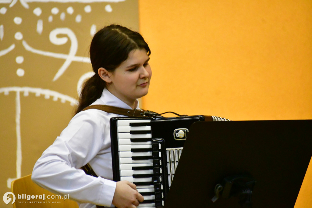 Tradycja w nowoczesnych aranżacjach. Świąteczny wieczór w PSM w Biłgoraju