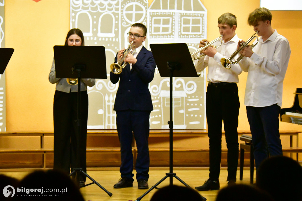 Tradycja w nowoczesnych aranżacjach. Świąteczny wieczór w PSM w Biłgoraju