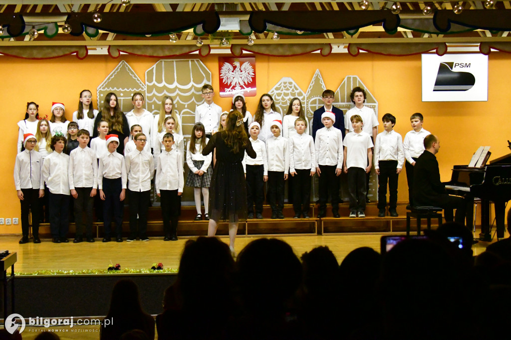 Tradycja w nowoczesnych aranżacjach. Świąteczny wieczór w PSM w Biłgoraju