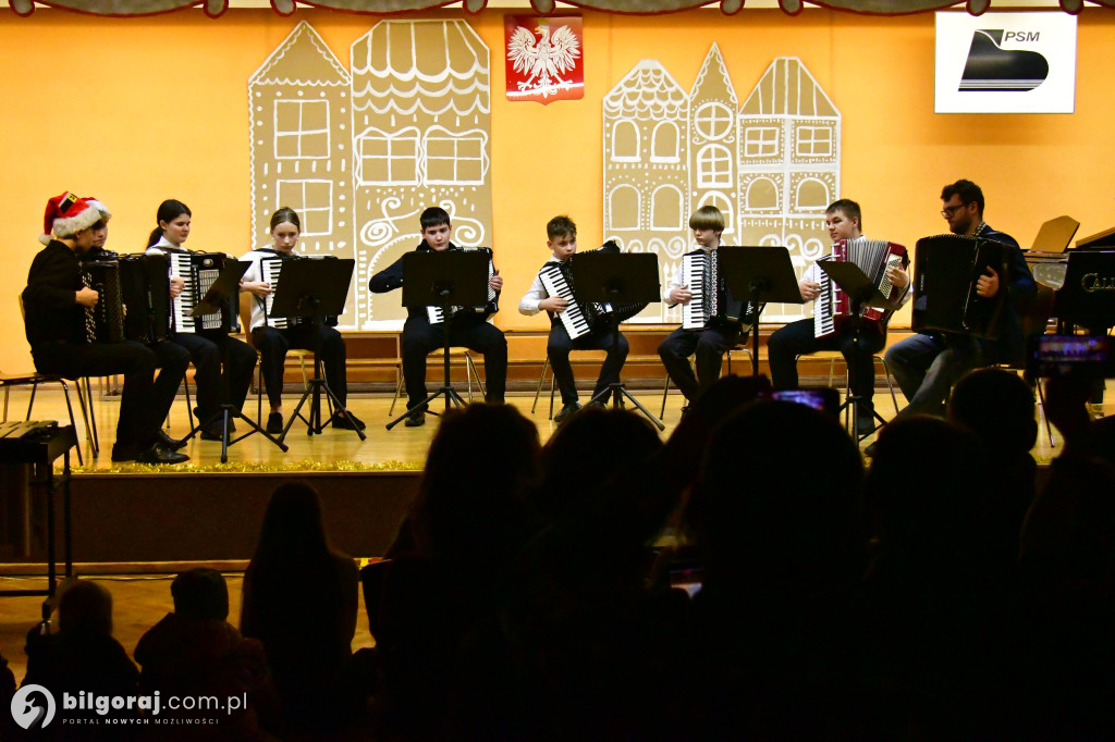 Tradycja w nowoczesnych aranżacjach. Świąteczny wieczór w PSM w Biłgoraju