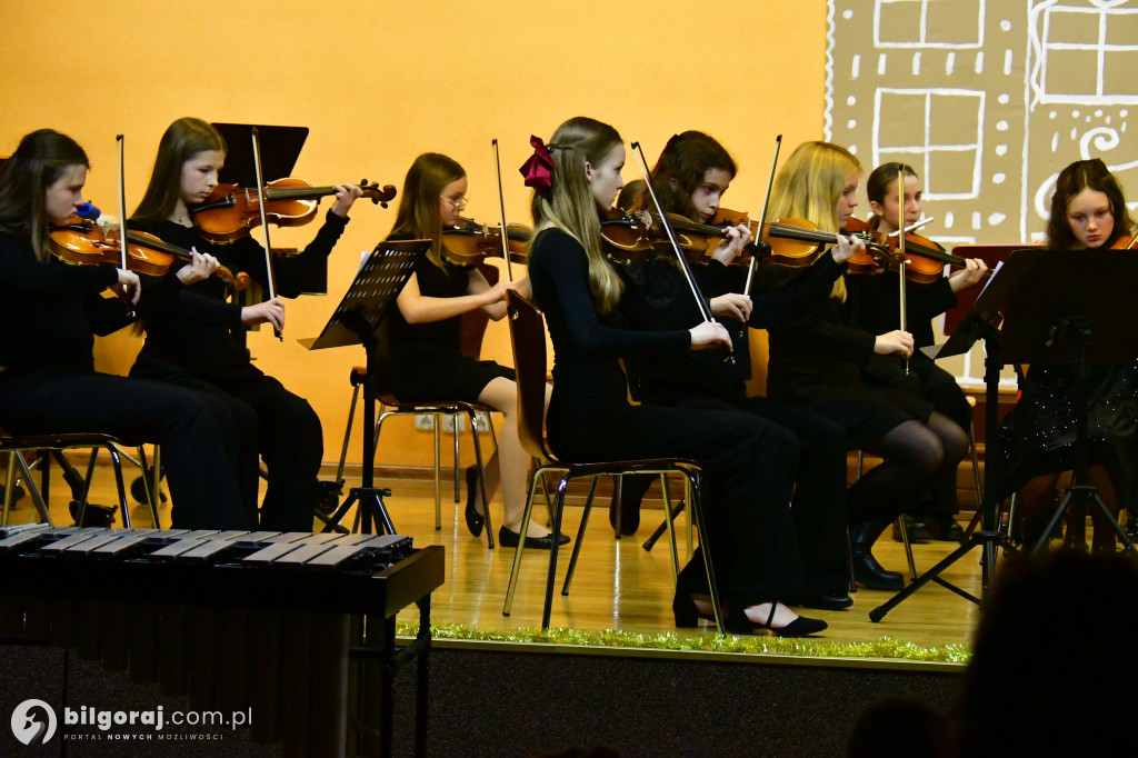 Tradycja w nowoczesnych aranżacjach. Świąteczny wieczór w PSM w Biłgoraju