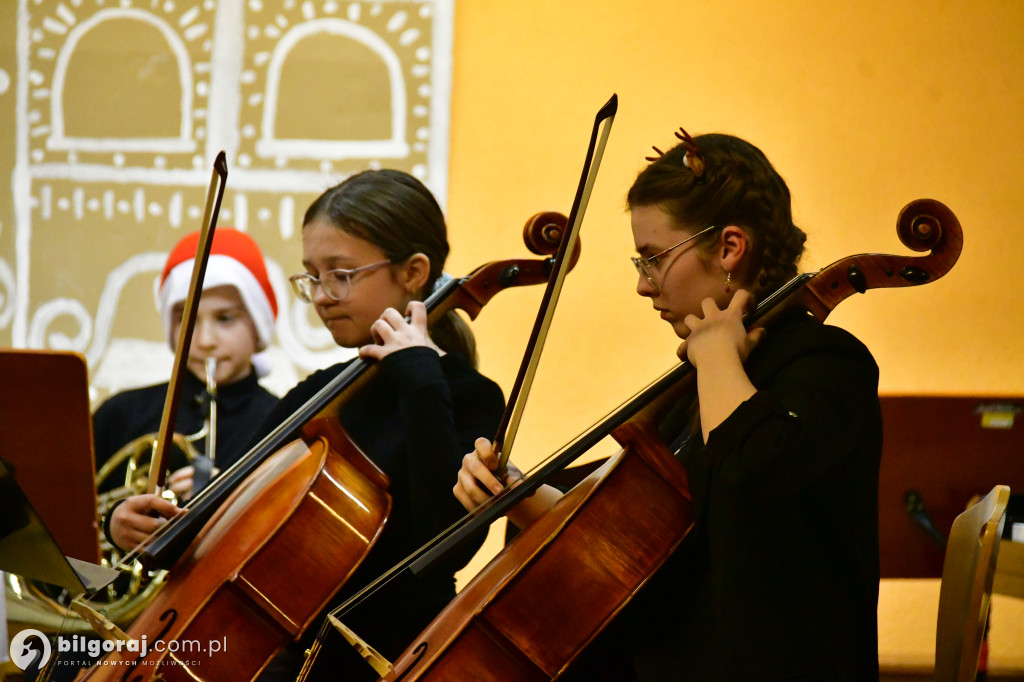 Tradycja w nowoczesnych aranżacjach. Świąteczny wieczór w PSM w Biłgoraju