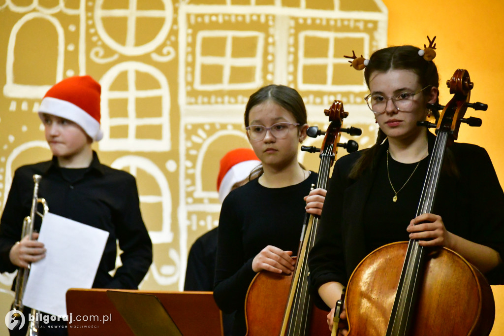 Tradycja w nowoczesnych aranżacjach. Świąteczny wieczór w PSM w Biłgoraju