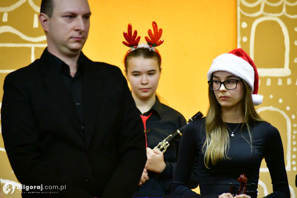 Tradycja w nowoczesnych aranżacjach. Świąteczny wieczór w PSM w Biłgoraju