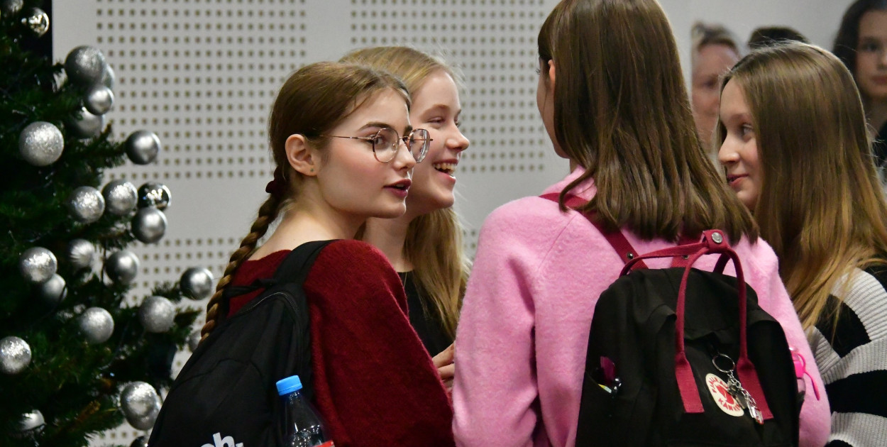 Stypendia Starosty Biłgorajskiego dla uczniów I LO im. ONZ