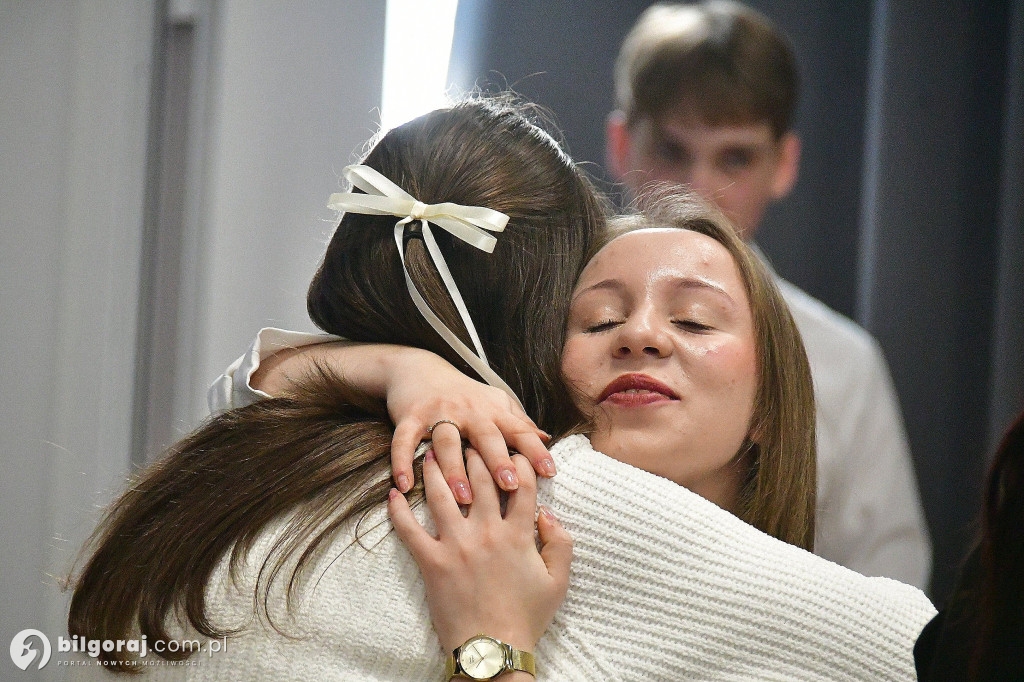 Stypendia Starosty Biłgorajskiego dla uczniów I LO im. ONZ