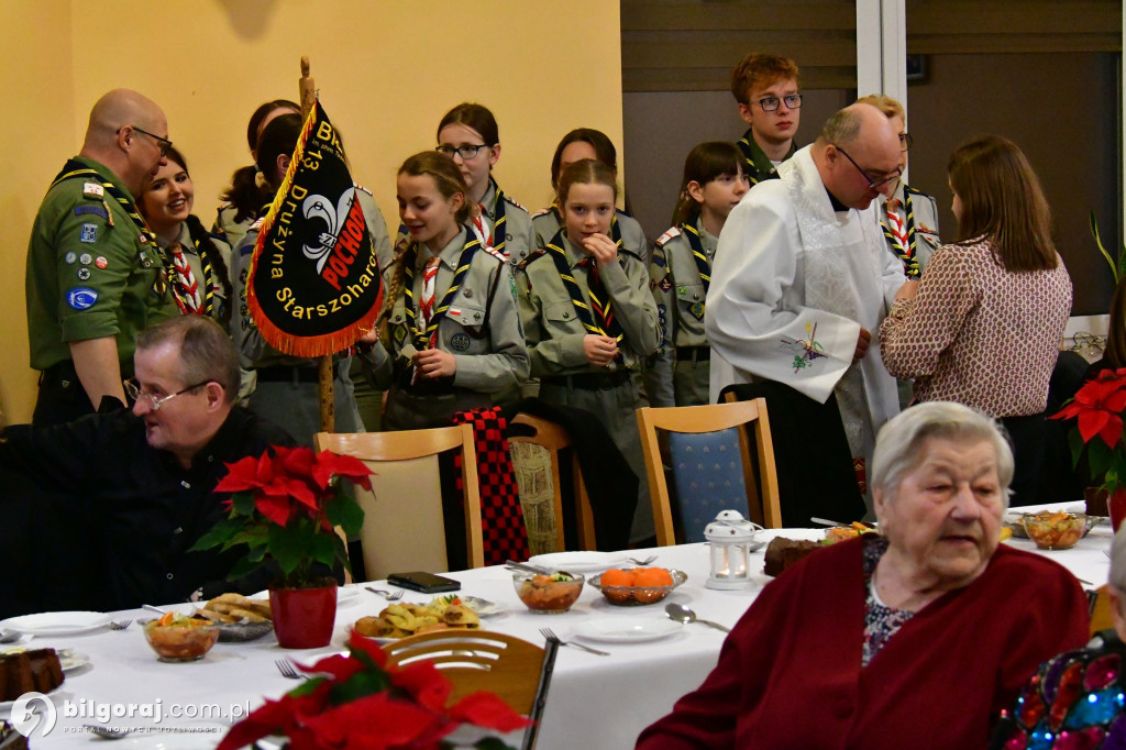 Jasełka, opłatek i modlitwa. Wyjątkowy wieczór wigilijny DPS dla Kombatantów