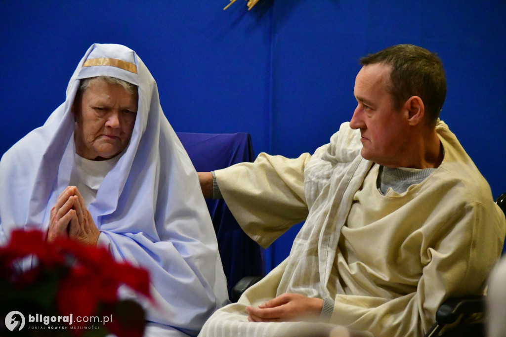 Jasełka, opłatek i modlitwa. Wyjątkowy wieczór wigilijny DPS dla Kombatantów