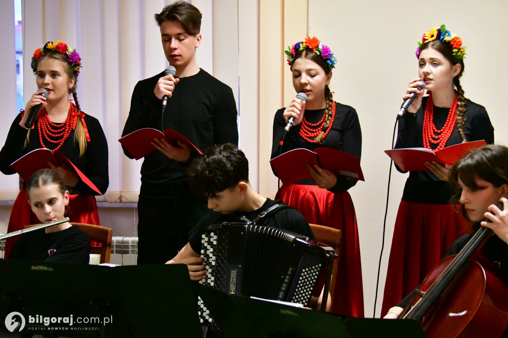 Doceniajmy obecność drugiego człowieka. Świąteczne spotkanie Rady Powiatu w Biłgoraju