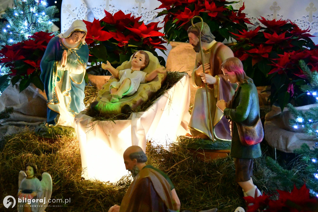 Łukowa w blasku Betlejemskiej Gwiazdy. Wielkie spotkanie opłatkowe mieszkańców