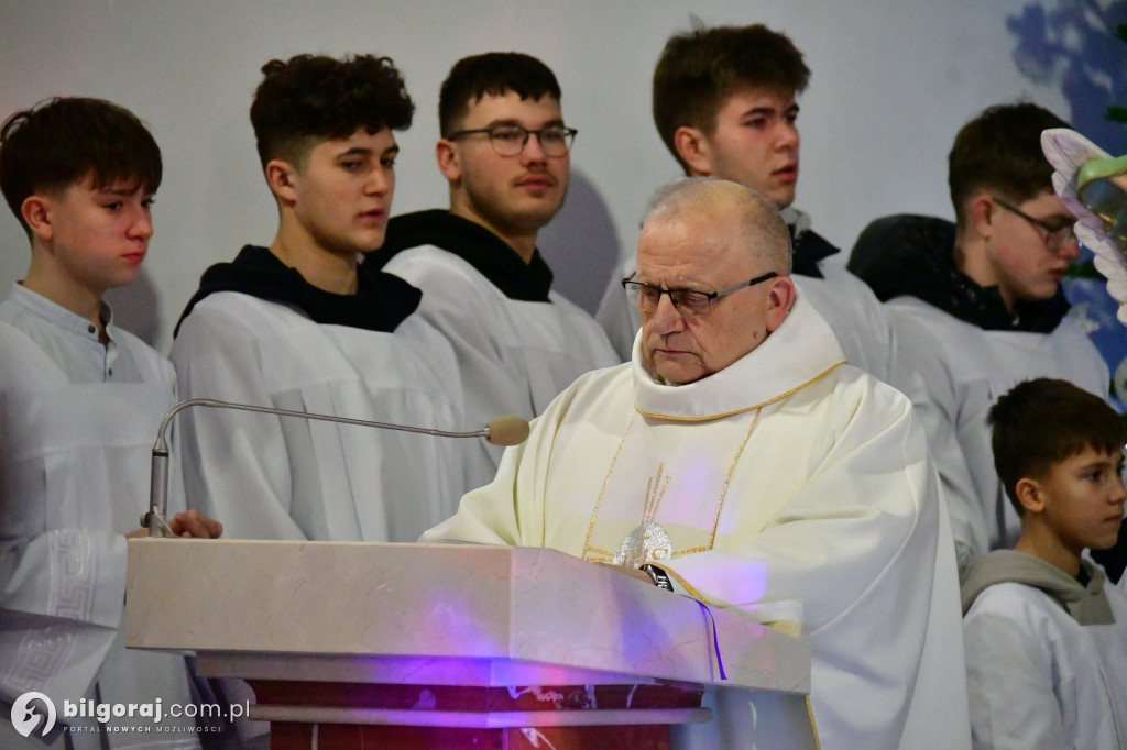 Łukowa w blasku Betlejemskiej Gwiazdy. Wielkie spotkanie opłatkowe mieszkańców