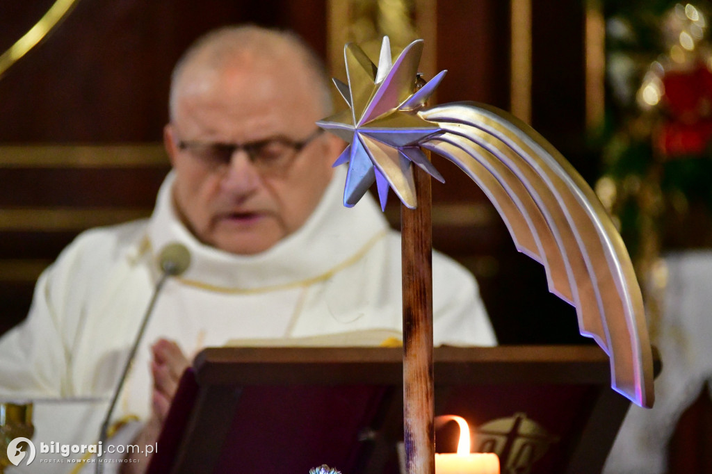 Łukowa w blasku Betlejemskiej Gwiazdy. Wielkie spotkanie opłatkowe mieszkańców