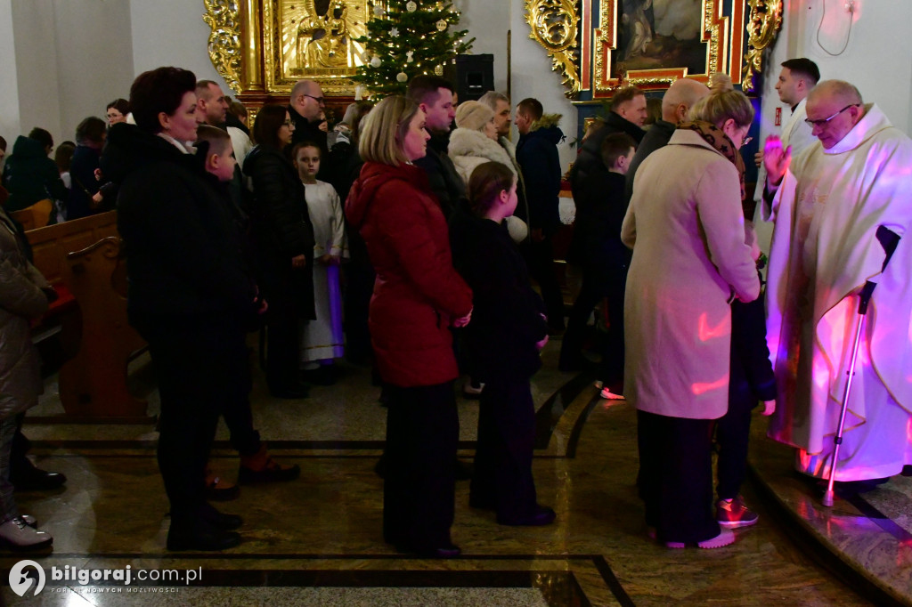 Łukowa w blasku Betlejemskiej Gwiazdy. Wielkie spotkanie opłatkowe mieszkańców