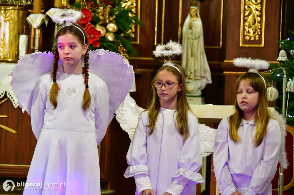 Łukowa w blasku Betlejemskiej Gwiazdy. Wielkie spotkanie opłatkowe mieszkańców
