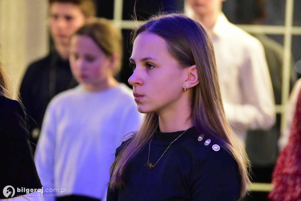 Oazowa wspólnota przy wigilijnym stole. Wyjątkowy opłatek młodych w Glinach