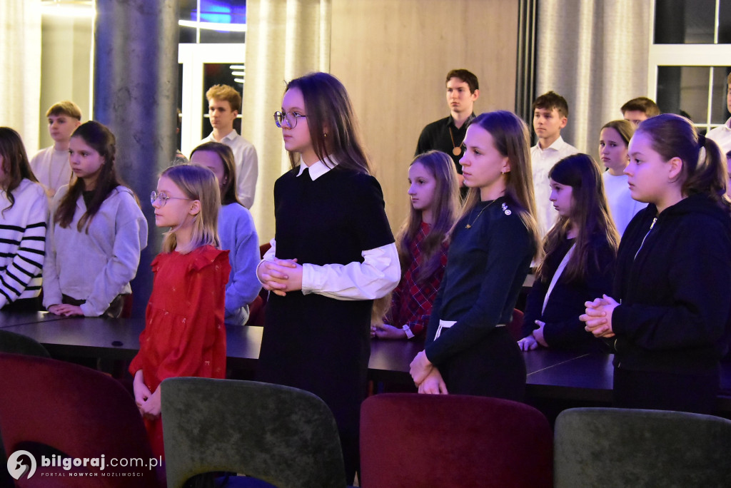 Oazowa wspólnota przy wigilijnym stole. Wyjątkowy opłatek młodych w Glinach