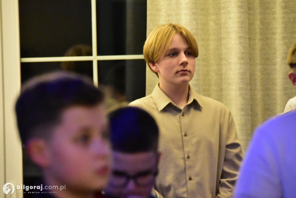 Oazowa wspólnota przy wigilijnym stole. Wyjątkowy opłatek młodych w Glinach