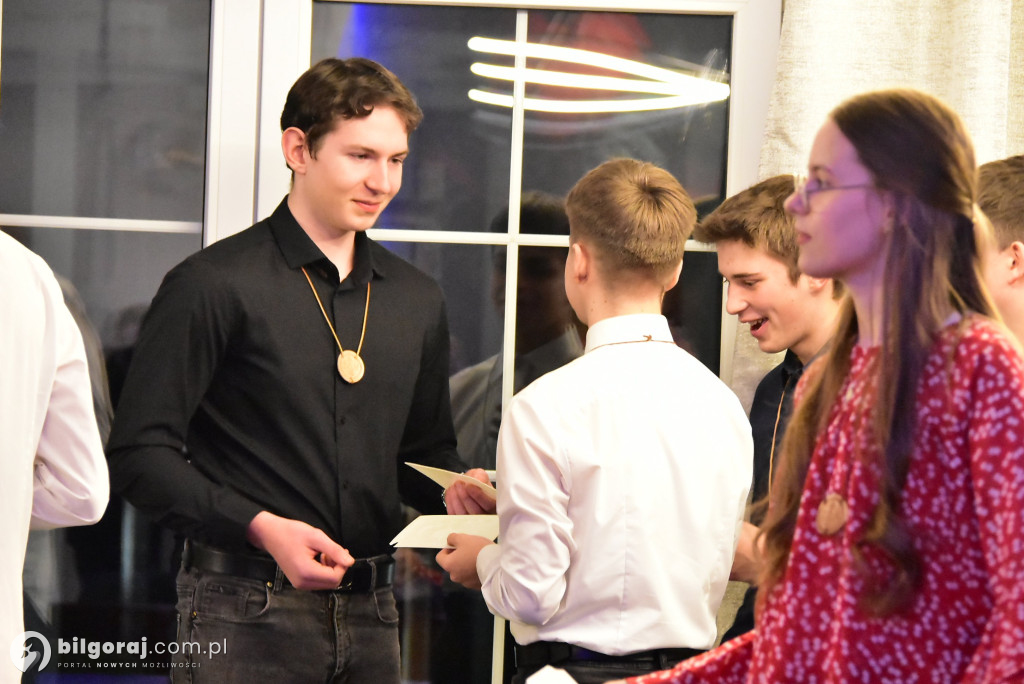 Oazowa wspólnota przy wigilijnym stole. Wyjątkowy opłatek młodych w Glinach