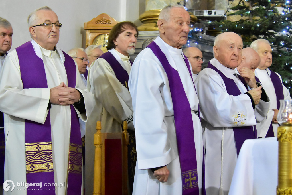 Pół wieku w służbie Bogu i ludziom. Pożegnanie śp. ks. Stanisława Mizaka