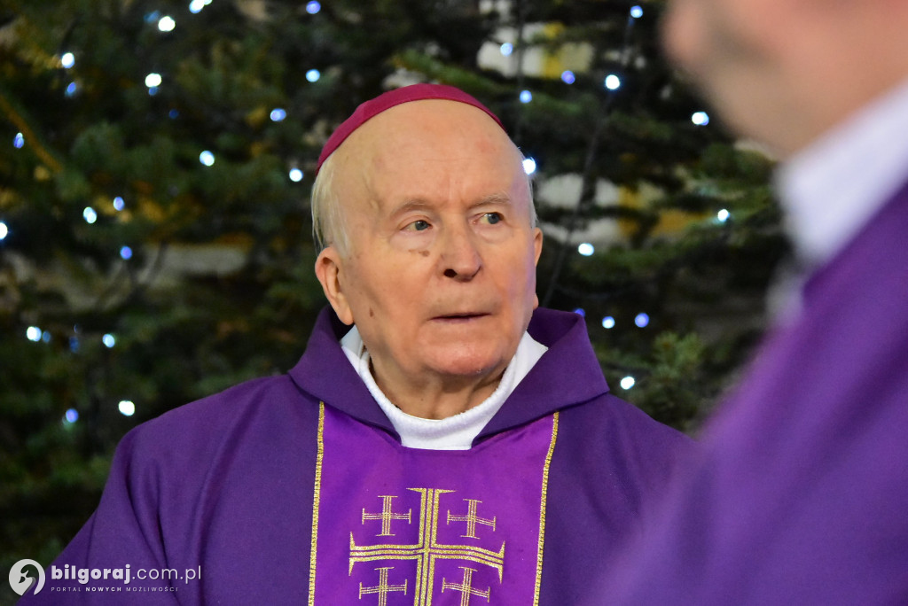Pół wieku w służbie Bogu i ludziom. Pożegnanie śp. ks. Stanisława Mizaka