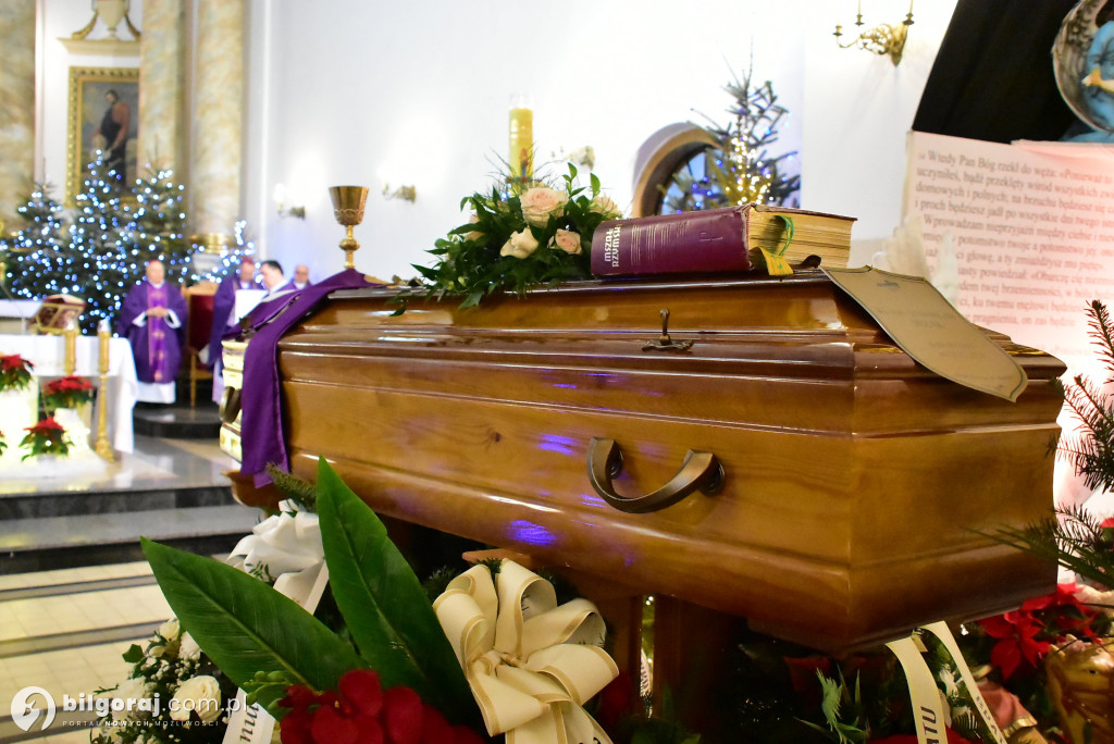 Pół wieku w służbie Bogu i ludziom. Pożegnanie śp. ks. Stanisława Mizaka