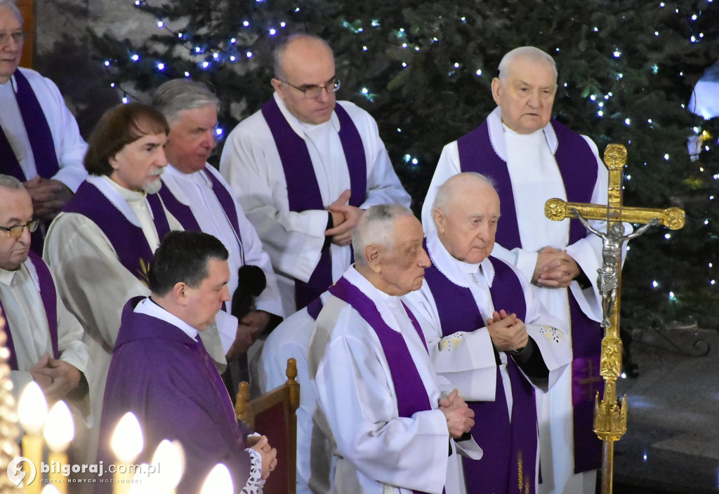 Pół wieku w służbie Bogu i ludziom. Pożegnanie śp. ks. Stanisława Mizaka
