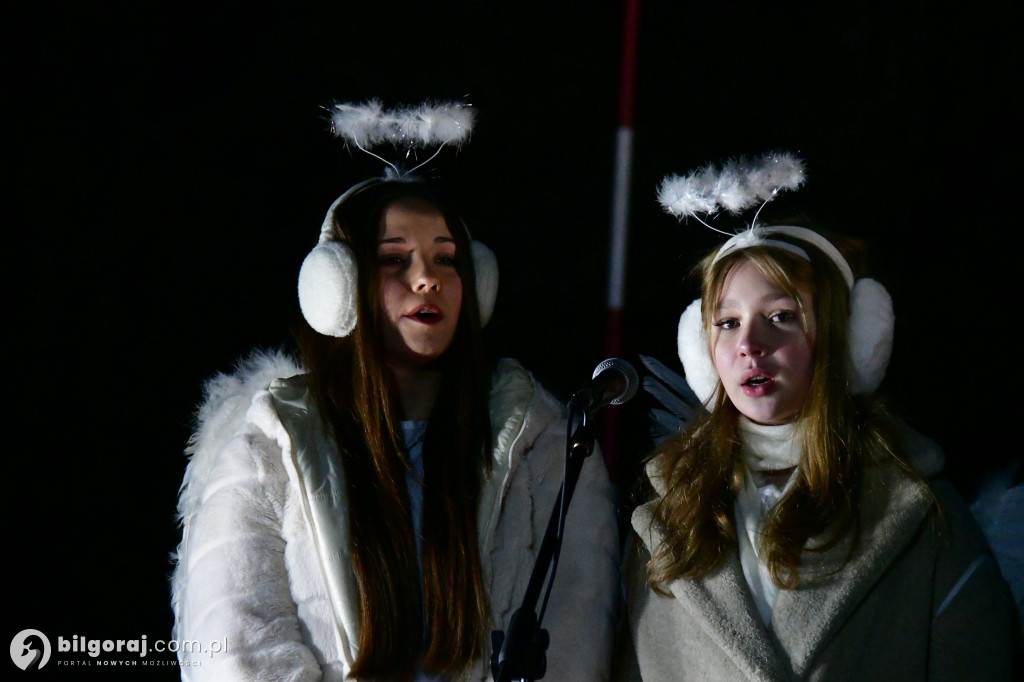 Śmierć, diabły i Wiarus. Niezwykły sylwester w Goraju przyciągnął tłumy (FOTO, VIDEO)