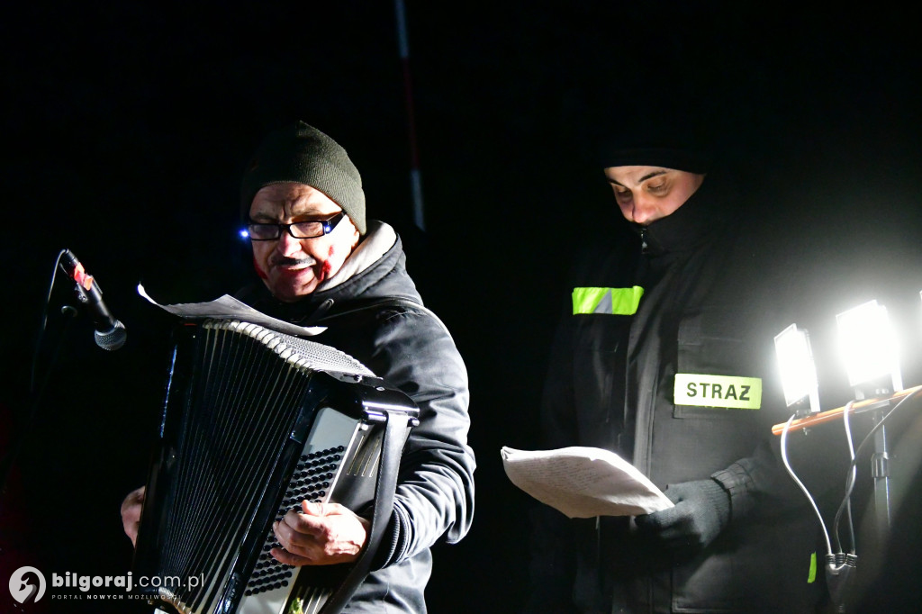 Śmierć, diabły i Wiarus. Niezwykły sylwester w Goraju przyciągnął tłumy (FOTO, VIDEO)