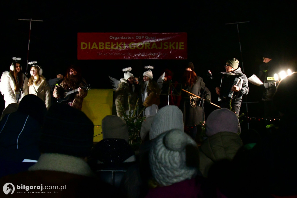 Śmierć, diabły i Wiarus. Niezwykły sylwester w Goraju przyciągnął tłumy (FOTO, VIDEO)