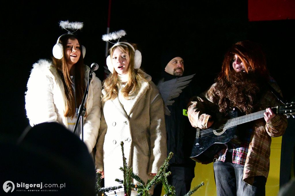 Śmierć, diabły i Wiarus. Niezwykły sylwester w Goraju przyciągnął tłumy (FOTO, VIDEO)