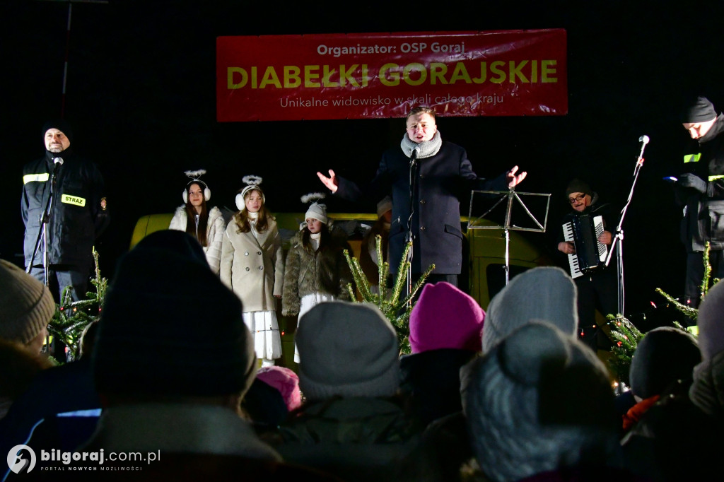 Śmierć, diabły i Wiarus. Niezwykły sylwester w Goraju przyciągnął tłumy (FOTO, VIDEO)