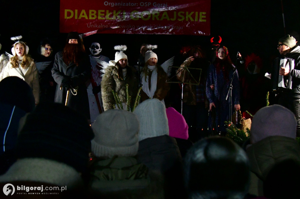 Śmierć, diabły i Wiarus. Niezwykły sylwester w Goraju przyciągnął tłumy (FOTO, VIDEO)